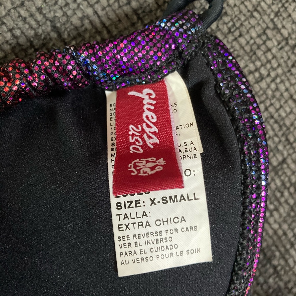 Guess bikini top size XS - Picture 2 of 2